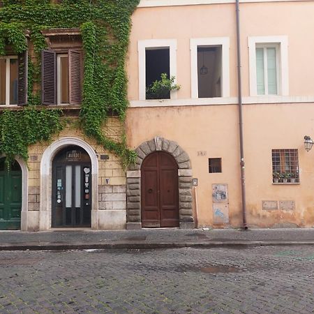 רומא Borgo Pio 182 Vatican Suite מראה חיצוני תמונה